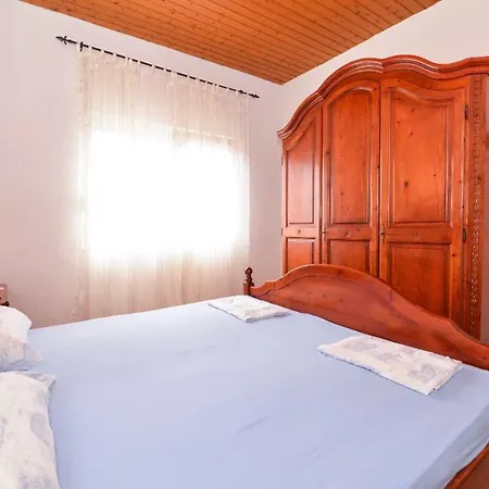 Apartment Ceprljanda *
