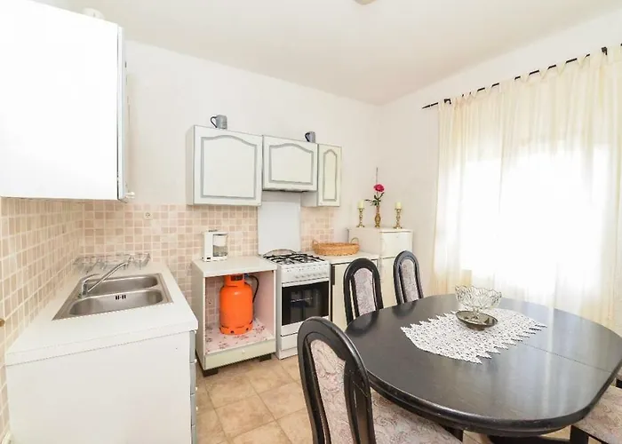 Ceprljanda Apartment Ugljan